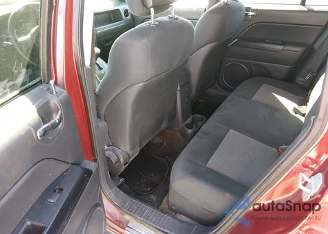 2013 Jeep Compass Sport из США, поврежденный, VIN 1C4NJCBBXDD283394